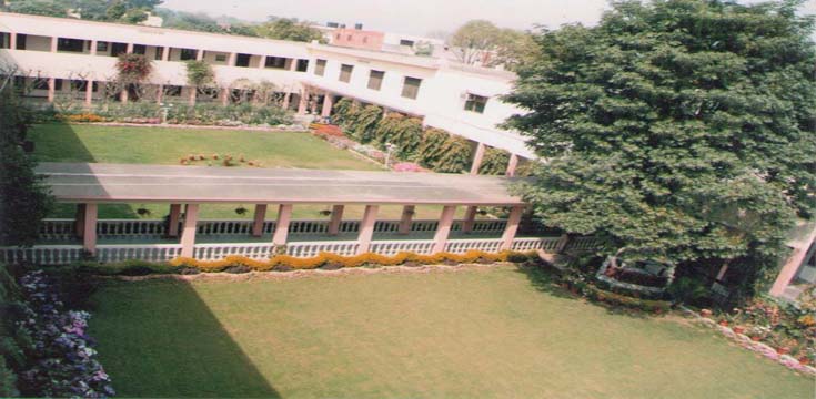 Banarsi Dass Arya Girls College